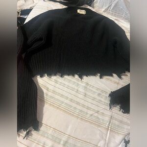 Lovers & friends, black cropped sweater long sleeve crew neck, medium